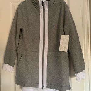 Lululemon light as warmth jacket